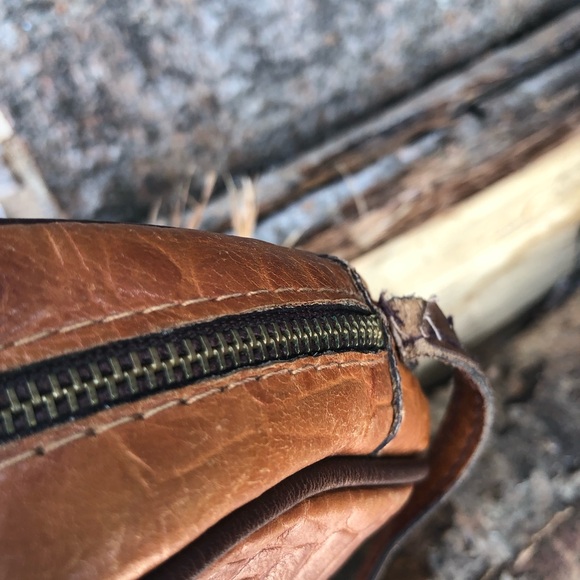 The Trend Vintage Boho Purse - Circular - Leather- Mini Crossover - Picture 5 of 7